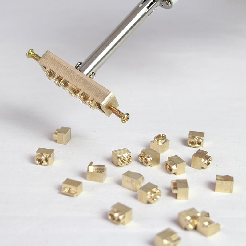 Alphabet Copper Mold Soldering - Foil Transfer Machine recension och pris